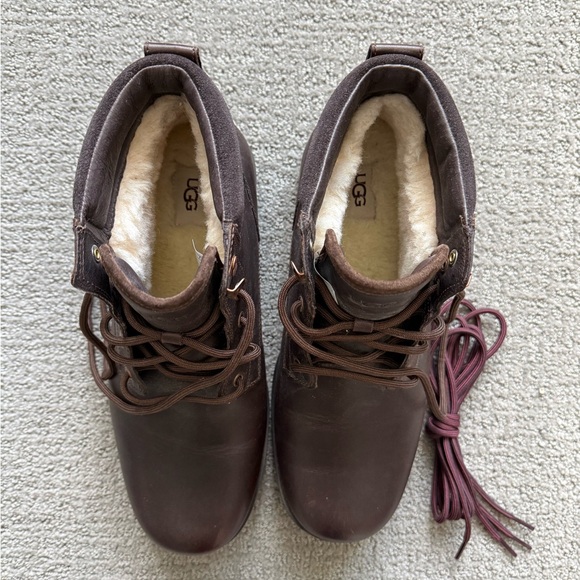 UGG Men's Dark Brown Waterproof Boots - Picture 3 of 7